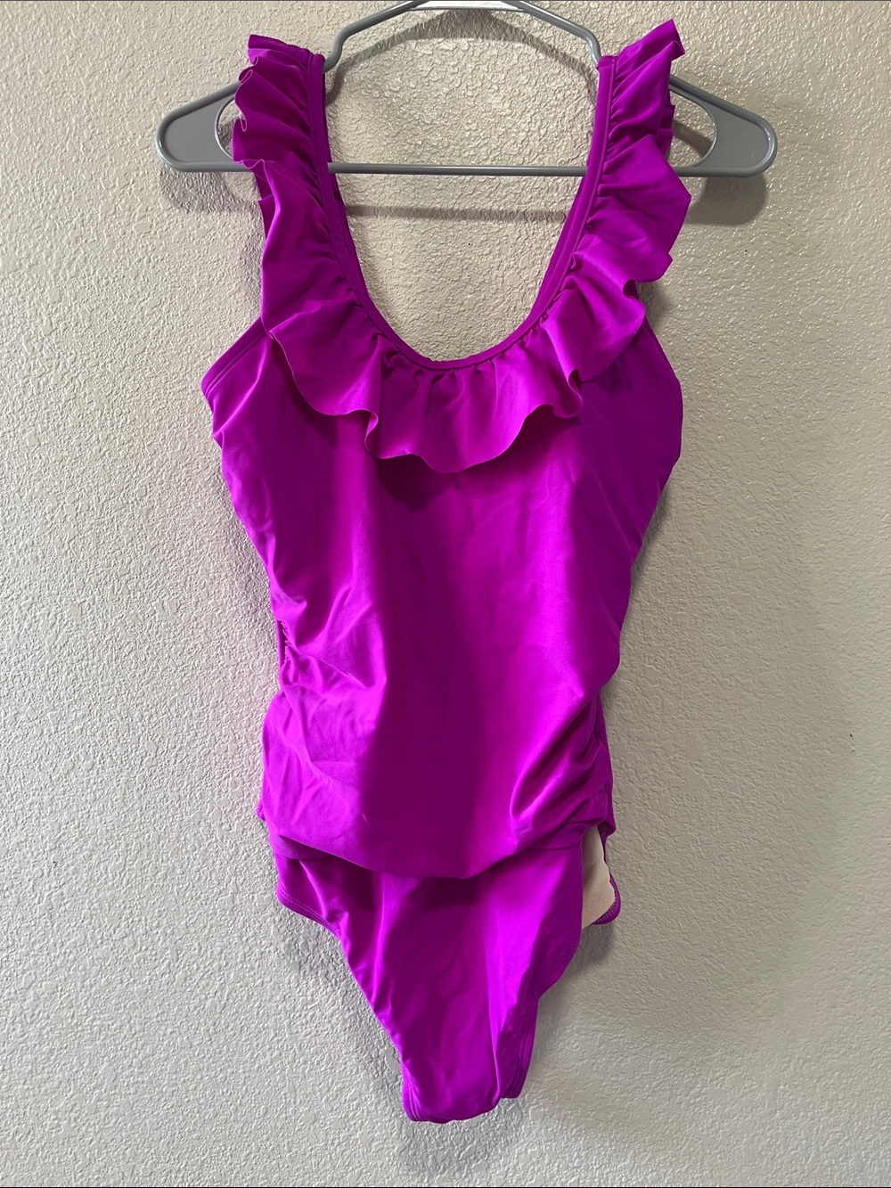 Merona Tummy control Fuchsia Ruffle-Trim One-Piece Swimsuit Medium